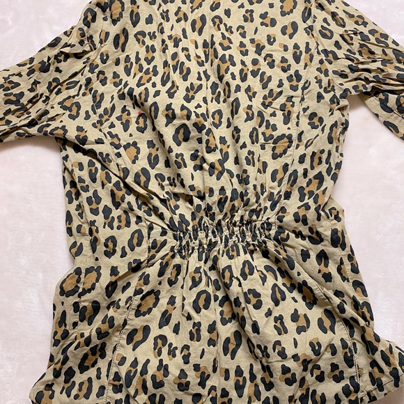 Women’s leopard button down shirt - Picture 5 of 6